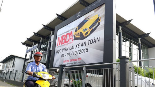 Thu hồi tiền thuê đất