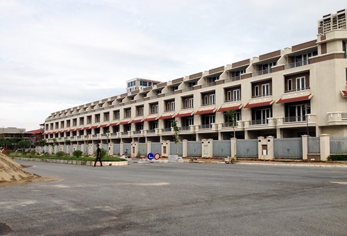 biệt thự bỏ hoang