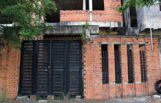 biệt thự để hoang