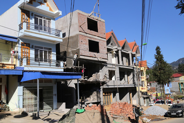 Đâu đâu cũng như một “đại công trường” đại công trường xây dựng tại Sapa