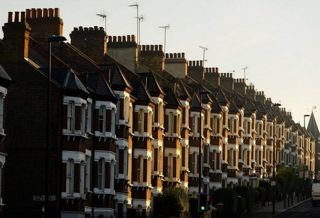 Nguy cơ giá nhà đất đe dọa đà phục hồi của kinh tế Anh BĐS Anh