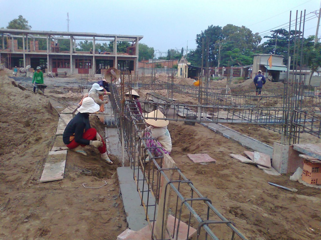 Những lưu ý khi xin phép xây dựng và thi công móng